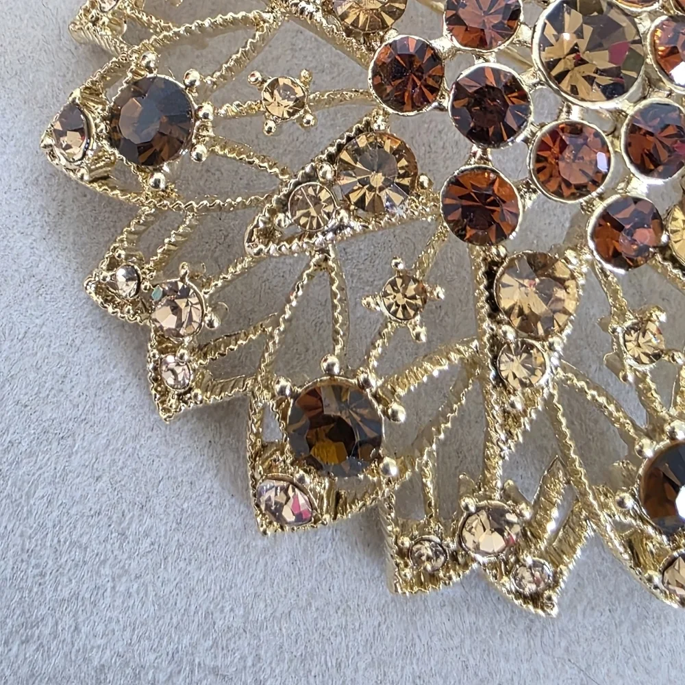 Vintage Gold Filigree Starburst Dome Brooch Pin with Topaz Color Rhimestones